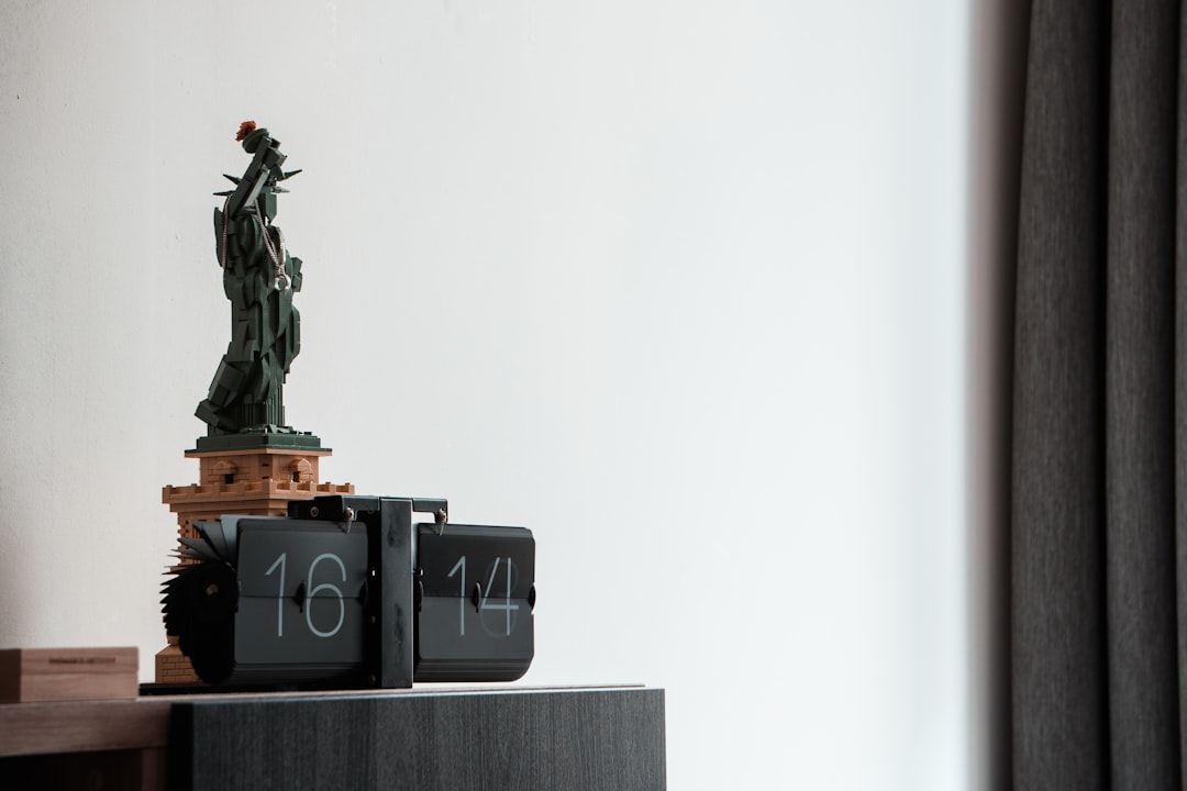 The Insider’s Guide to Booking Weekday Hotel Stays: When Timing Equals Savings