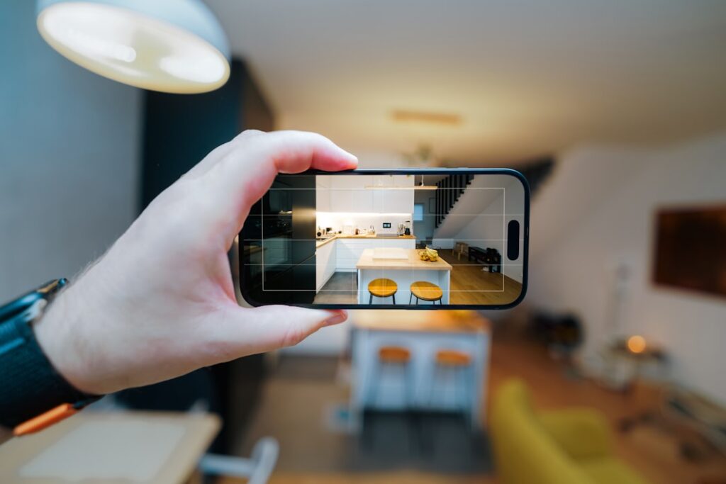 Decoding Room Photos: What to Look for Beyond the Obvious