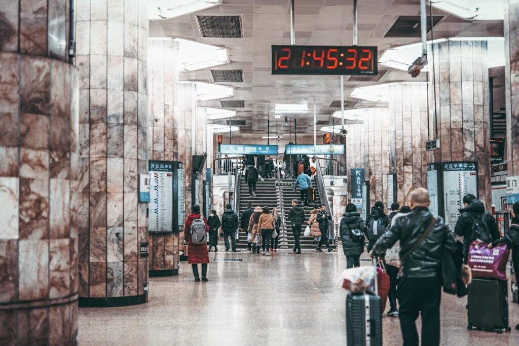 Destination-Specific Shoulder Season Booking Strategies