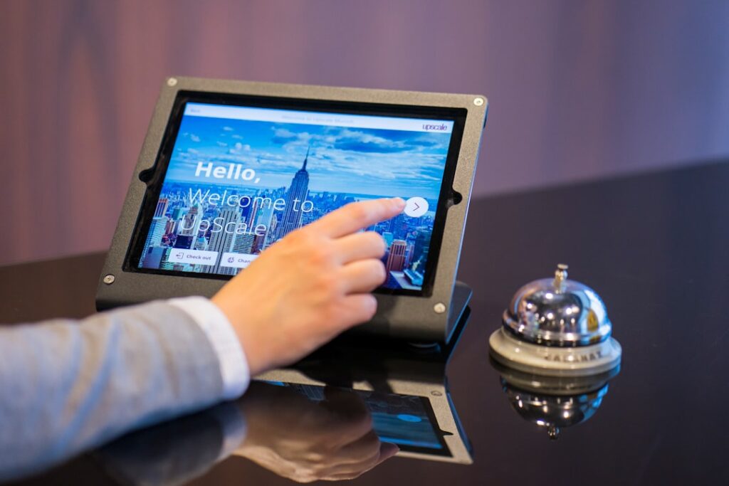 Optimal Booking Windows for Different Business Travel Scenarios