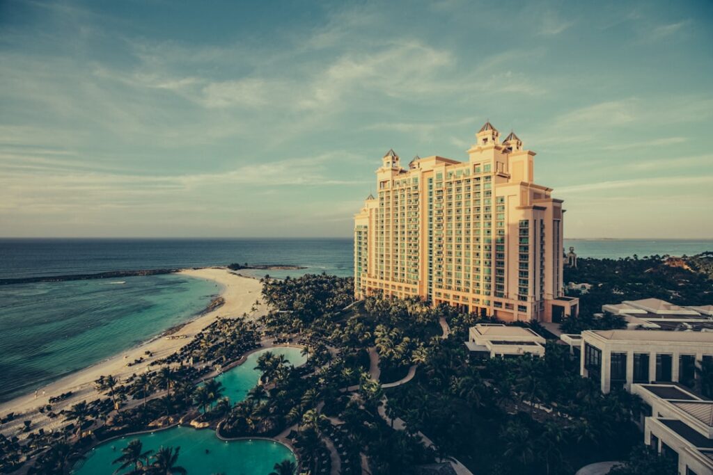 Understanding Hotel Pricing Algorithms
