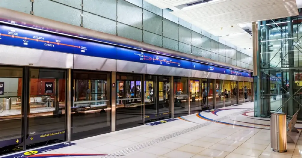 1. Al Rigga Station District