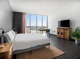 1. Business Hotels Under AED 300 Per Night