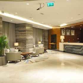 3. Al Qusais: Airport Proximity Advantages