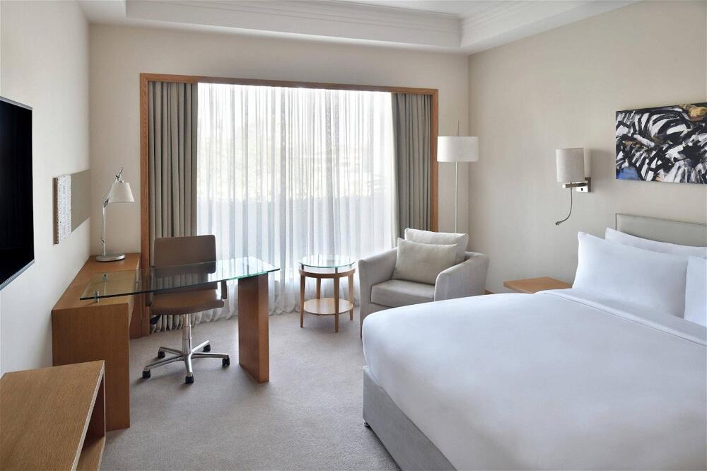 7. Sankara Nairobi: Autograph Collection Excellence