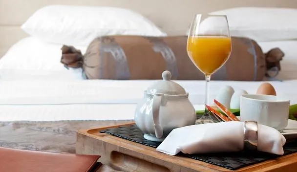 9. Optimal Booking Timing