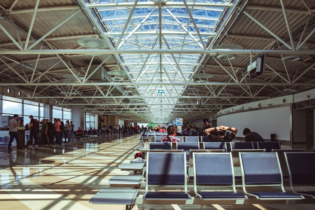 Best Time to Book Hotels Near Airports for Cheaper Rates: The Insider’s Guide to Smart Travel Savings