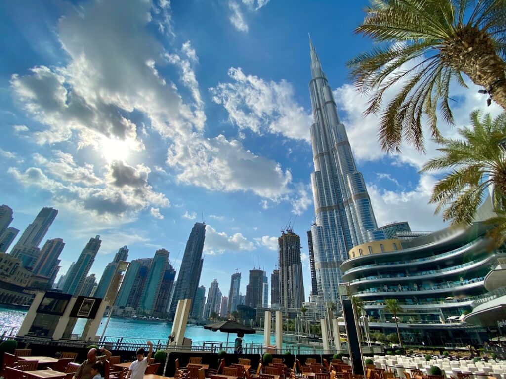 Cultural Breakfast Etiquette in Dubai Hotels