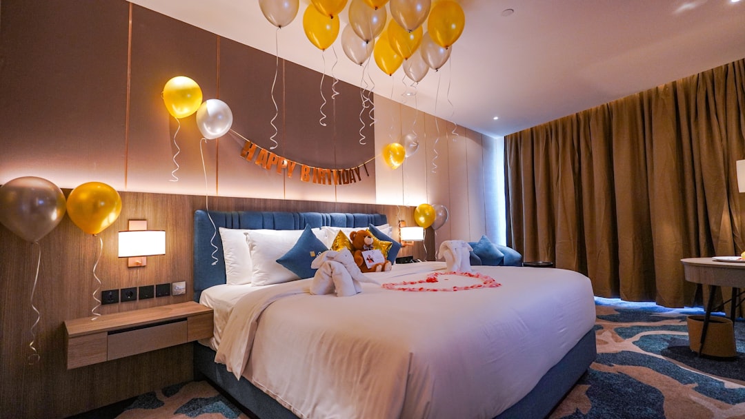 How Far in Advance to Book Hotels for Special Occasions: The Ultimate Timing Guide