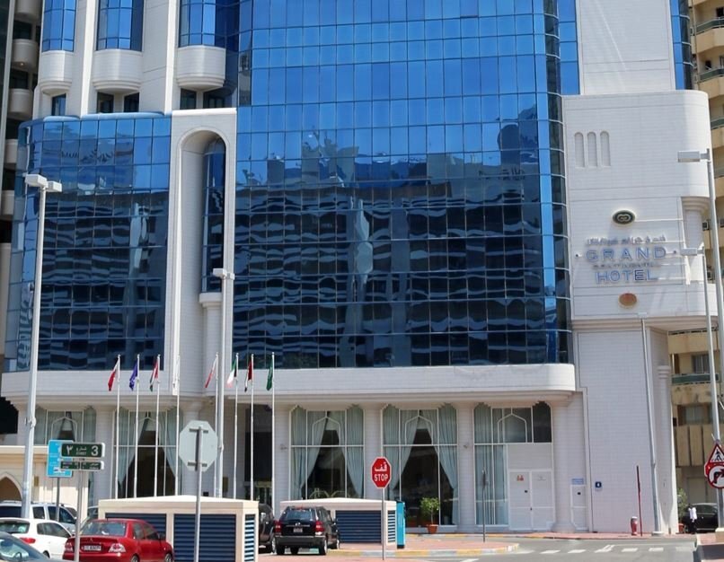 Low-Price Hotels Near Al Barsha Shopping Areas: Your Guide to Affordable Dubai Stays