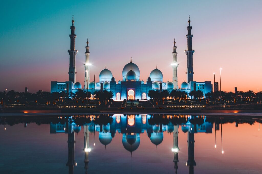 Palatial Luxury: The Crown Jewels of Abu Dhabi Hospitality