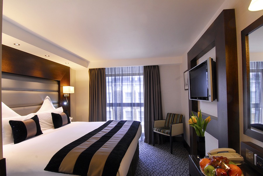 Top Budget Hotels Under AED 200 Per Night