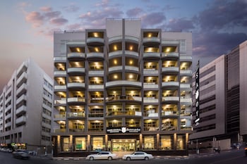 Why Business Bay Hotel Apartments Make Financial Sense